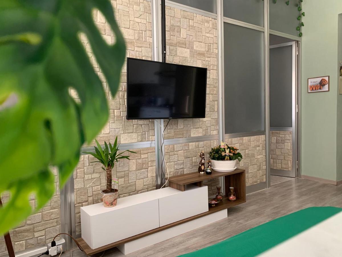 "L' Industrial Green" Apartment Casale Monferrato Bagian luar foto